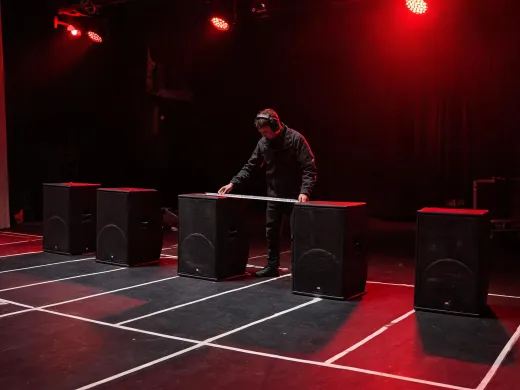 Subwoofer layout check on stage